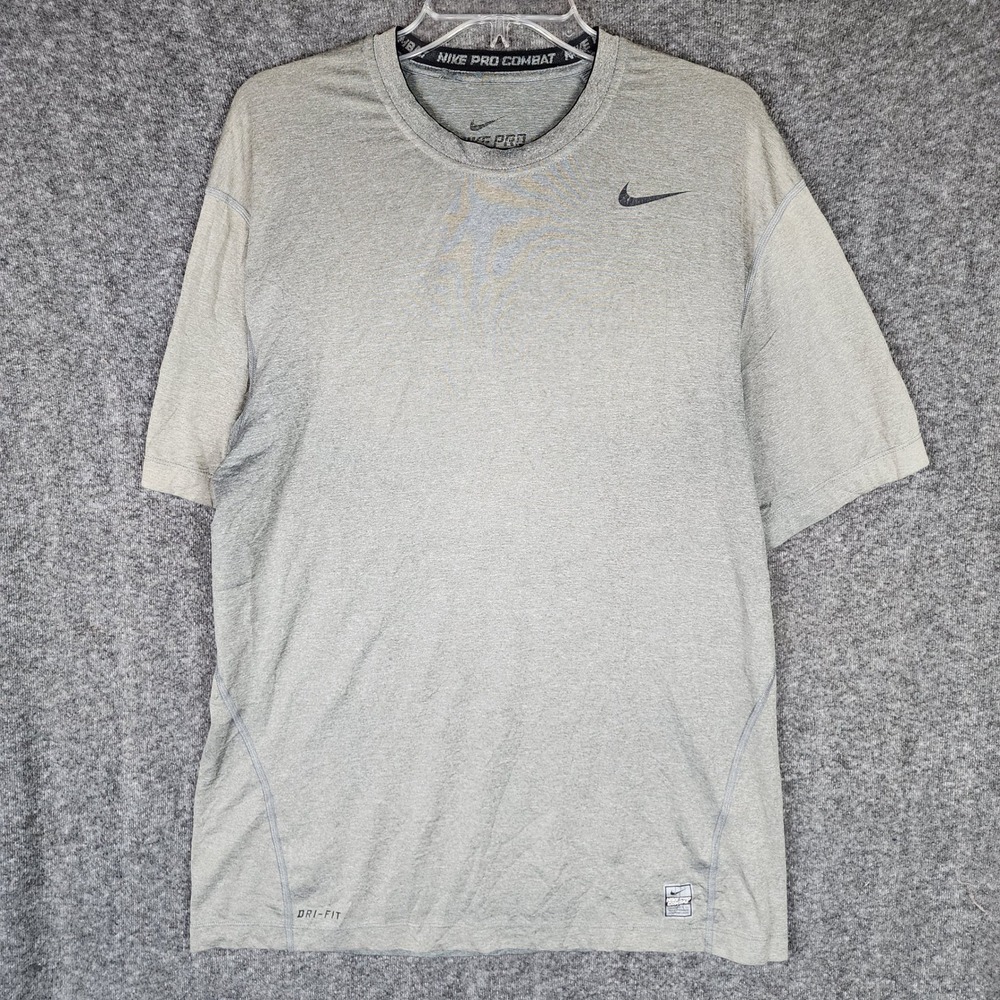 Nike T-Shirt Mens L Pro Combat Gray Fitted Dri-FIT Training Short Sleeve EUC